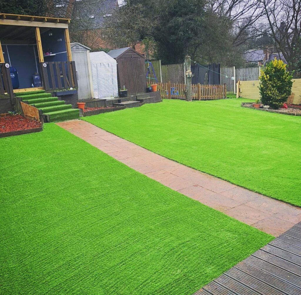 Artificial Grass for Your Front Gardens London